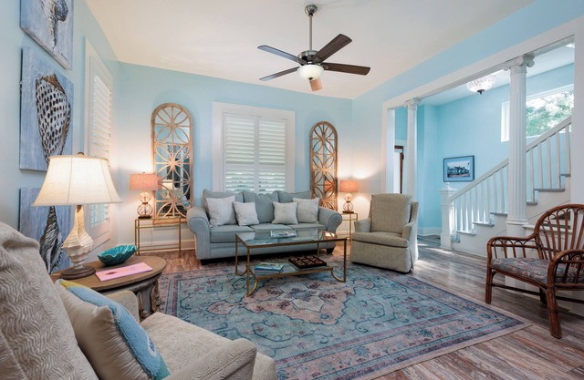 The Porter House - in the heart of Ocean Springs. Easily walk to downtown!