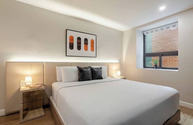 The Prada King Room – MTL Centre