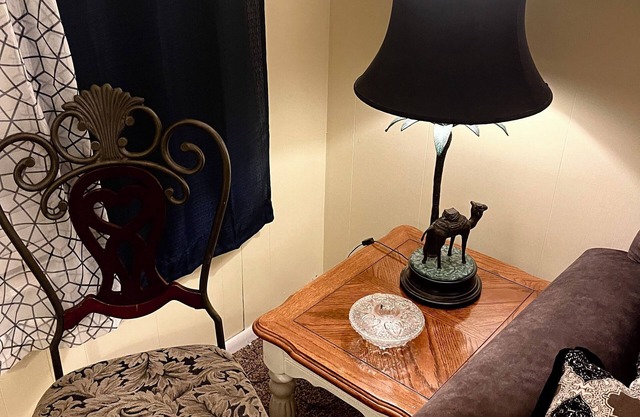 The Price Cottage - Originally the carriage house for the Price home nnnnnnnn