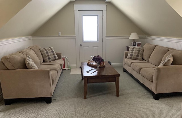 The Red Coat Bed & Breakfast