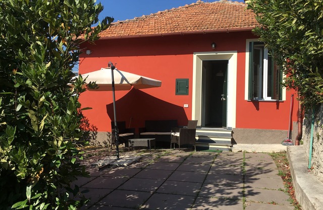 Das rote Häuschen - das rote Haus
