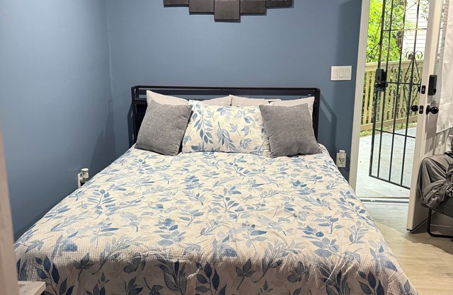 The Refresh Room—Your Oasis Away from Home!