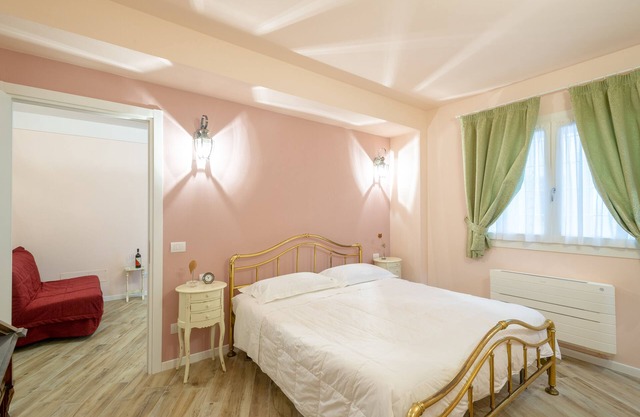 Die Residenz der Freuden verloren - Rosa