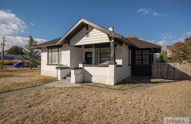 The Rexburg Cottage - a newly remodeled 1940s home with a modern farmhouse feel!