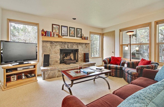 The Ridge at Sunriver - Condo # 19 - Zugang zum hauseigenen saisonalen Pool und Tennisanlagen, ganzjährig Whirlpool sowie 4 Fahrräder zur Verfügung gestellt