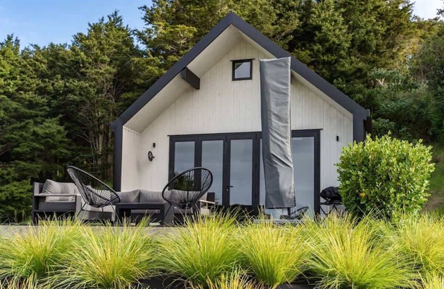 The Ridge Villa 5 – Spacious Family Retreat Near Mangawhai Beach