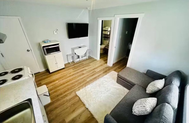 The Right Place - Cute & Cozy 1-Bedroom Apartment