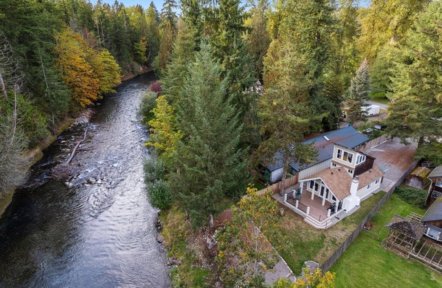 The River House ~ Maple Valley