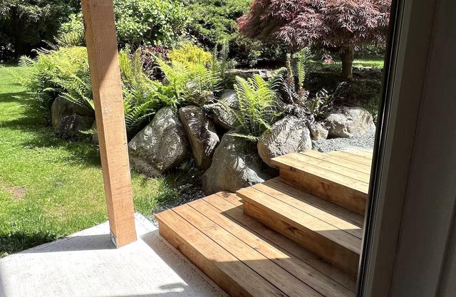 The River's Nook. River front oasis, private entrance, self-contained new suite!