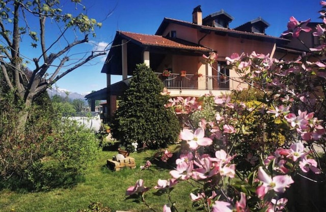 The robin's garden - In the Piedmont countryside, your garden for relax!