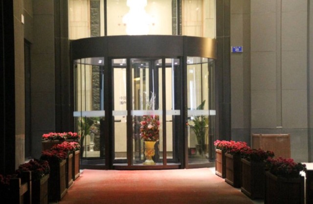 The Roost Hotel