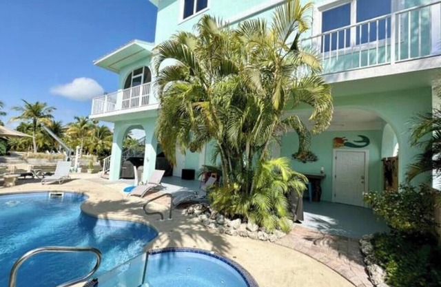 The Roost in Summerland Cove Isles