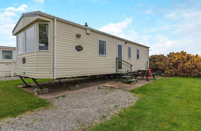 The Rowan Caravan Pet Friendly