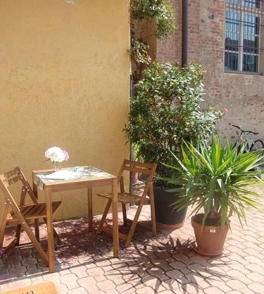 The Royal House - un passo dalla reggia/en-es-it