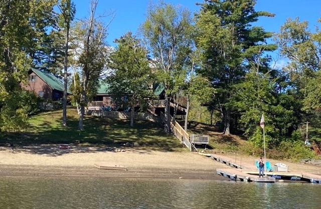 The Sacandaga Lakeside Escape - NEWLY RENOVATED 2024!