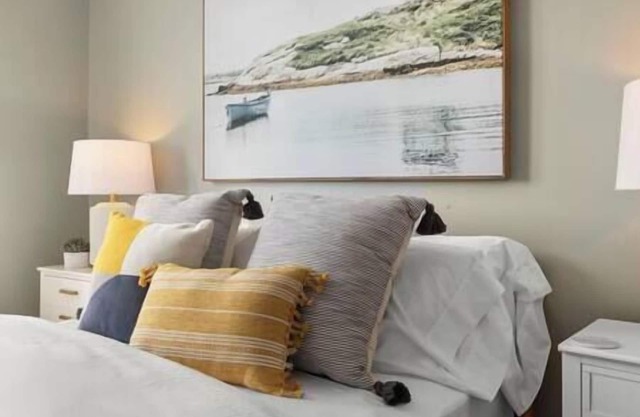 The Sea Breeze Suite at Twin Palms