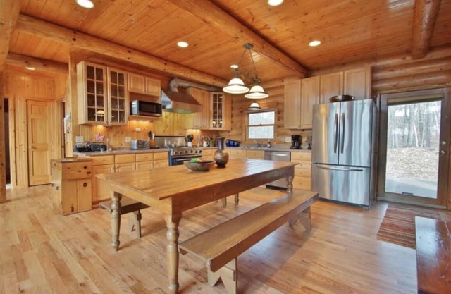 The Seven Oaks Lodge - The perfect north woods experience awaits you.