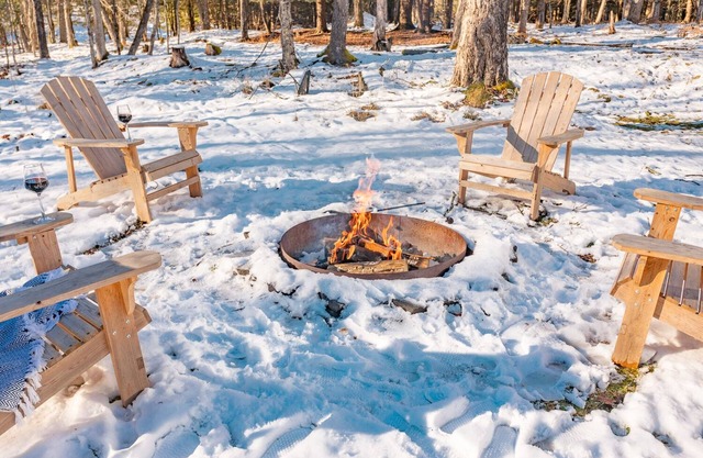 The Shandelee Brook House in Livingston Manor. Pet Friendly!