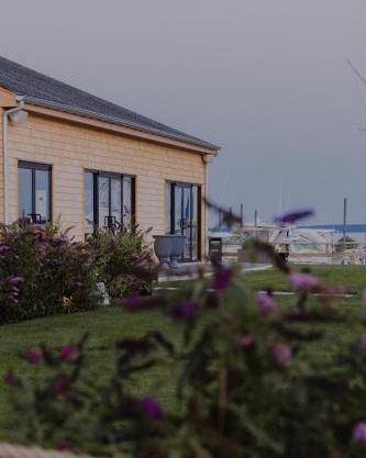 The Shoals Suites & Slips