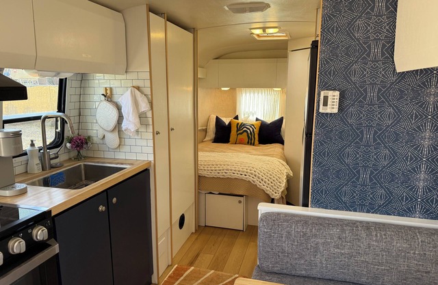 The Silver Oasis - Airstream Camper Trailer in Hurricane, Utah near Zion Park +