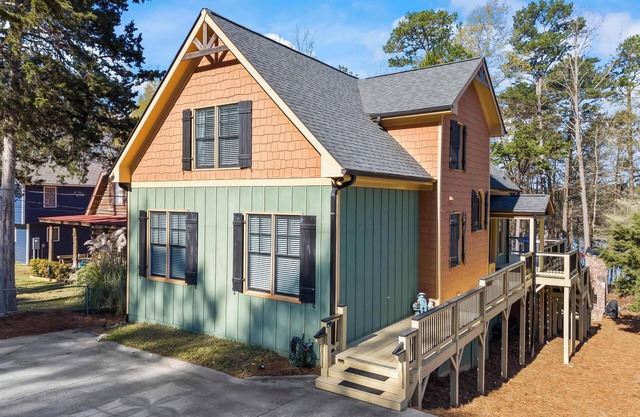 The Skyline Way Lake House w/ Hot Tub & Dock!