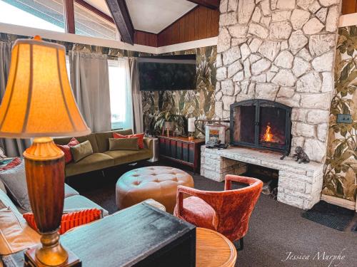 The Springs Motel