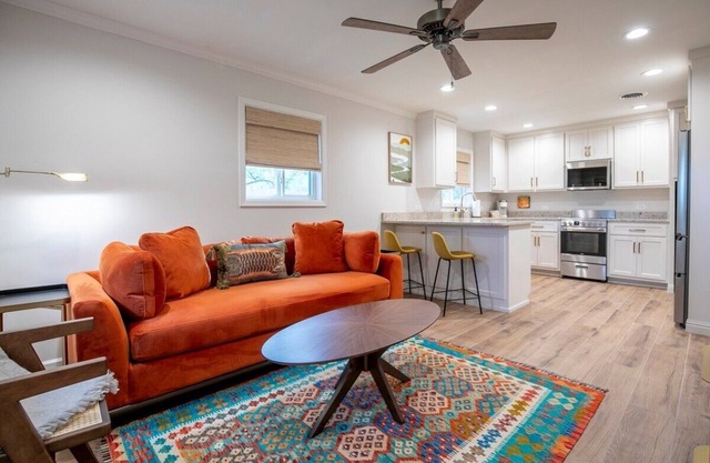 The Old Sardis Rd-1 Cozy BR1 by VelvetDitchVillas