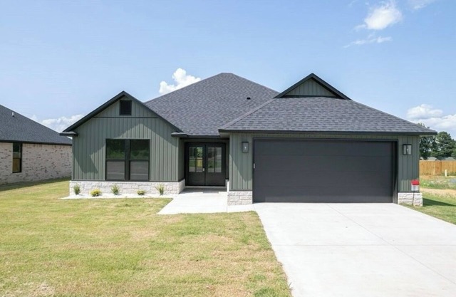 The Stone House - near ACHE, Fort Chaffee, and Mercy Hospital