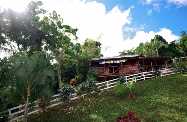 The Sun's Mountain · Peace, Tranquility & Private Pool