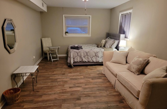 The Sweet SUITE Of Decatur