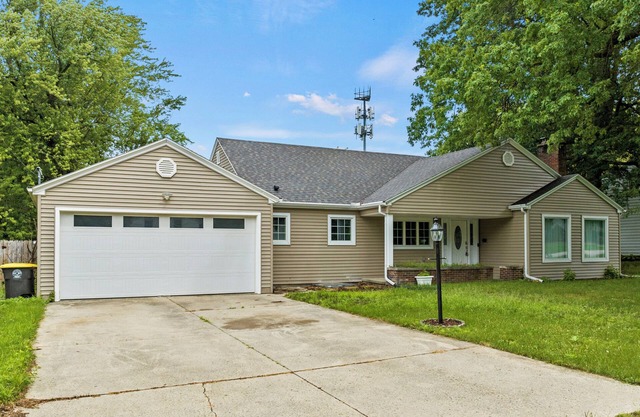 The "Team House", large home near SportOne Sleeps 26+