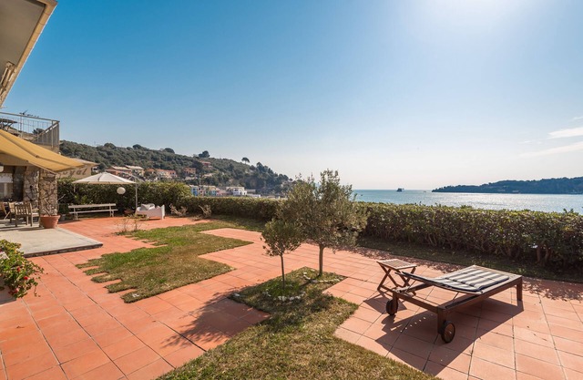 Charmante Wohnung mit Terrasse am Meer