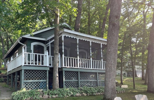 The Tree House on Green Lake WI