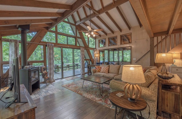 Gemütliches Chalet mit 3 Schlafzimmern und 2 Bädern am Alpensee gelegen