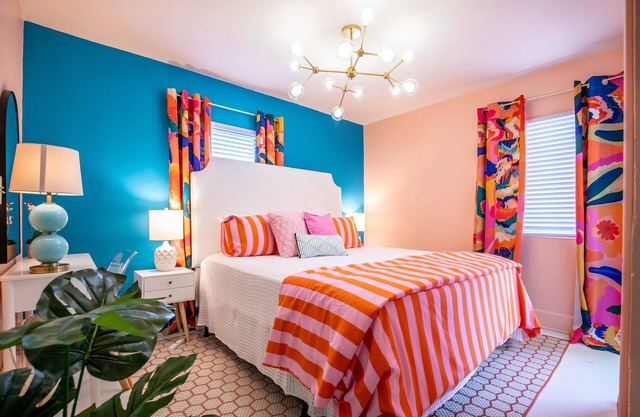The Tropicana, 2BR Oasis by Velvet Ditch Villas
