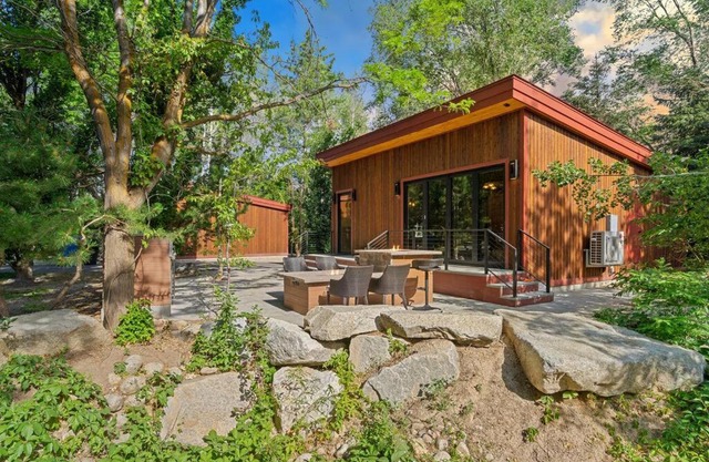 The Two Cottonwoods Ski Cabins