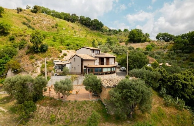 The "ULIVO" residence - Relax & Food