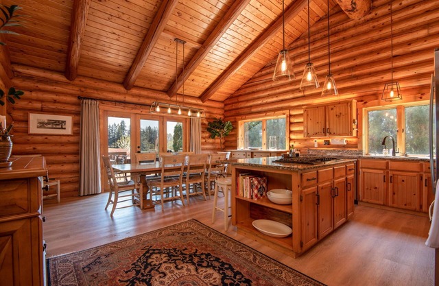 Private Vacation Home at Dolan Creek Farm.