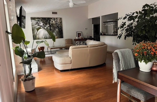 The Ultimate Family Retreat: 2BR2BA Home with Work-Friendly Features