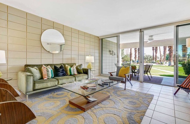 The Velvet Palm: Modern Retreat + Resort Amenities