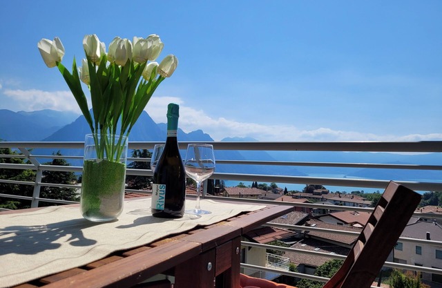 The View Mountain Lake Iseo Hospitality