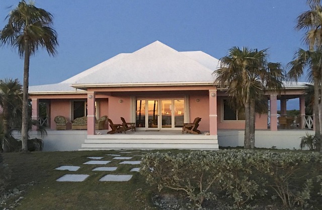 Die Villa in Island Breeze