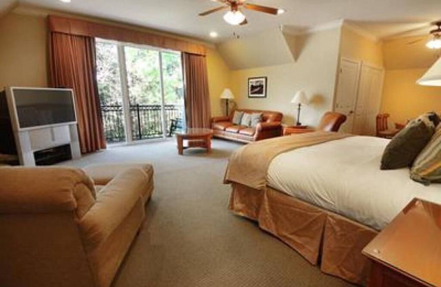 The Villas at Carter Plantation