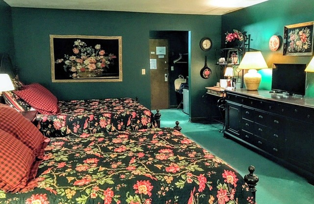 The Vintage Elkhart Lake Room First Floor