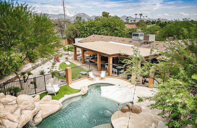 The Wanderlust Scottsdale ✔ Heated pool ✔ Cabana