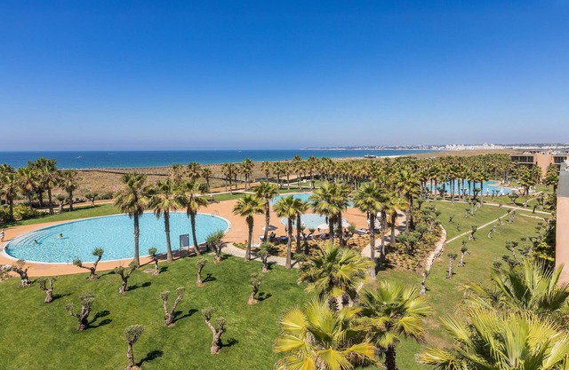 The Westin Salgados Beach Resort, Algarve
