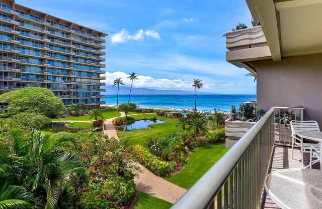 The Whaler Resort: Suite 319~Enjoy Stunning Center Courtyard & Ocean Views