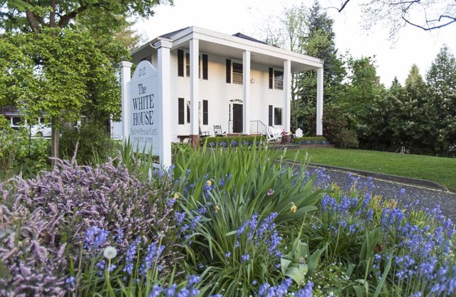 The White House Bed and Breakfast