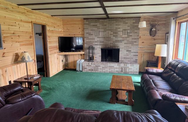 The Whitetail Lodge-Cabin #8