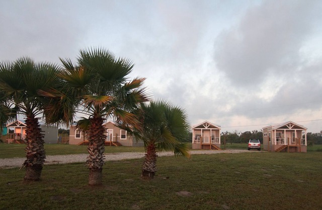 The Whooping Crane Cottage at Goose Island Flats